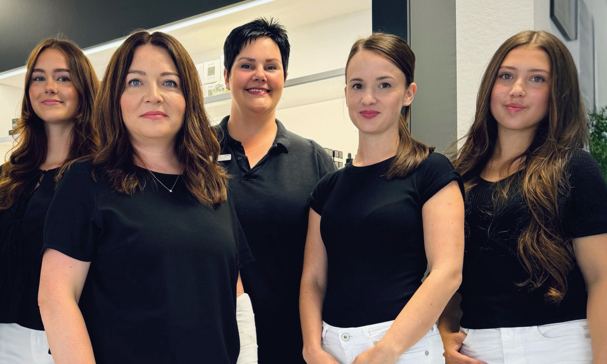 Teamfoto von Dermaestetik Elena Graf